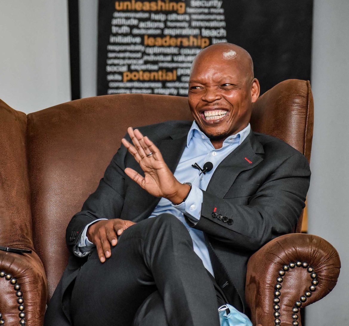 Lwazi Bam